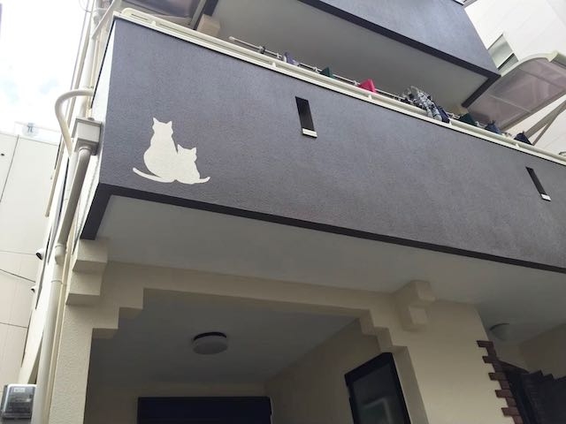 外壁に絵　イラスト 猫の絵