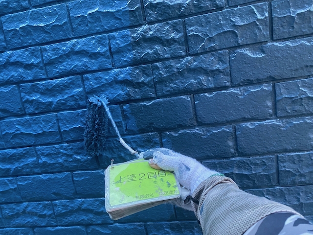 外壁塗装　上塗り